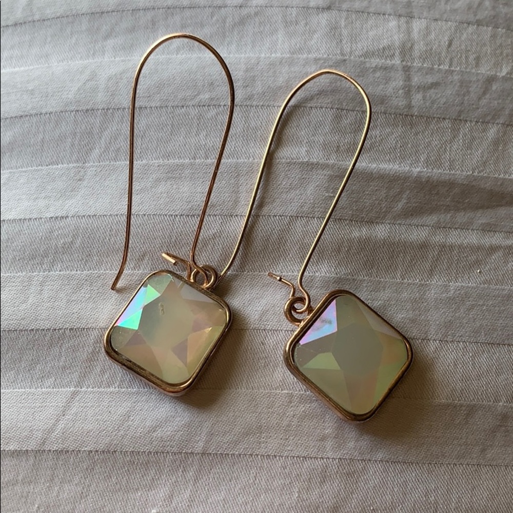 Brand new earrings-vintage
